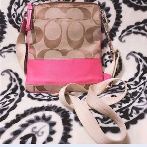 Authentic Coach Messenger/Crossbody Bag